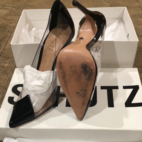 Black Pointed Heels! - Picture 2 of 2